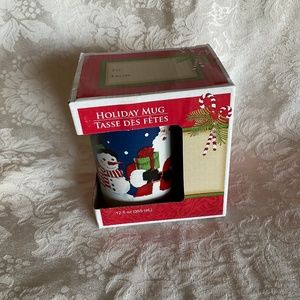 Christmas Santa and snowman with gifts. 12 oz Coffee/ Tea cup mug. New in box